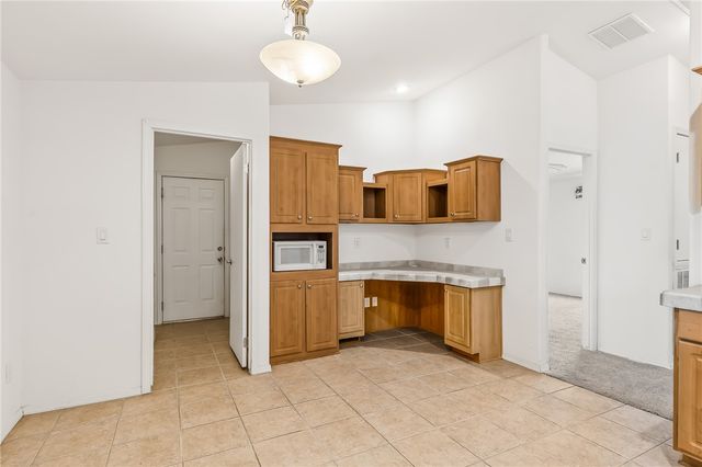 2711 E Vicki Avenue, Fort Mohave, AZ 86426