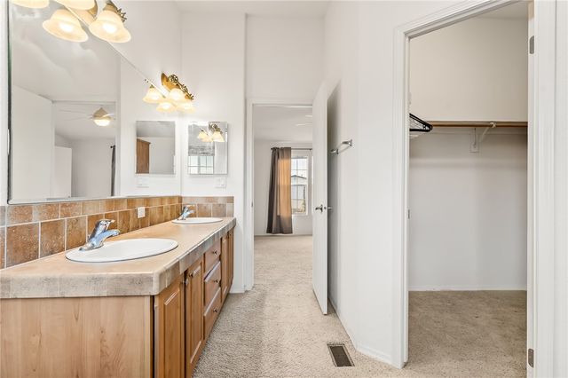 2711 E Vicki Avenue, Fort Mohave, AZ 86426