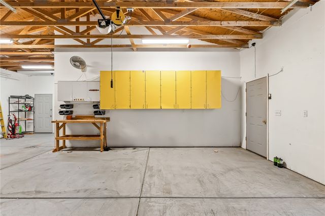 2711 E Vicki Avenue, Fort Mohave, AZ 86426