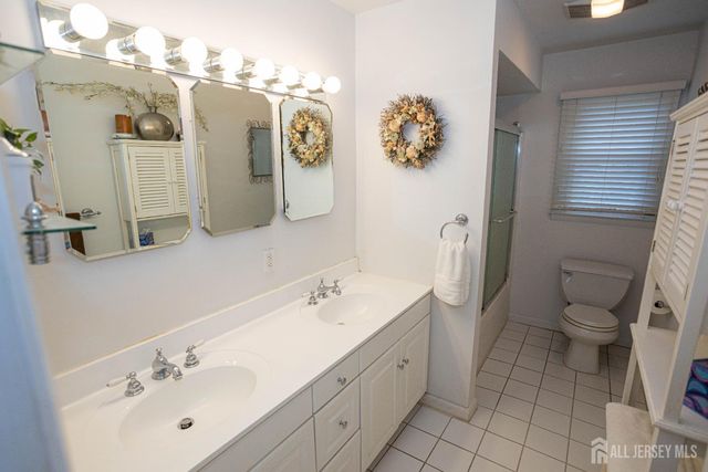 4 Wilmot Road, Sayreville, NJ 08872