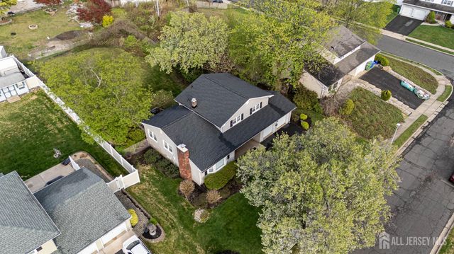 4 Wilmot Road, Sayreville, NJ 08872