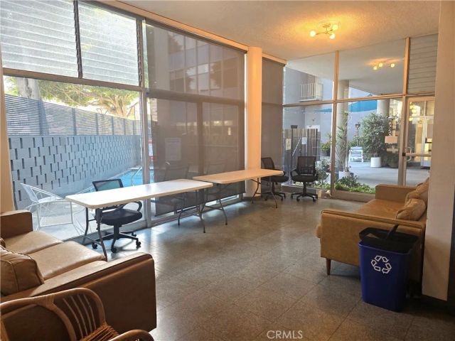 100 Atlantic 711, Long Beach, CA 90802