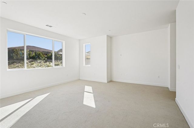 4040 Saddle Drive, Palmdale, CA 93551