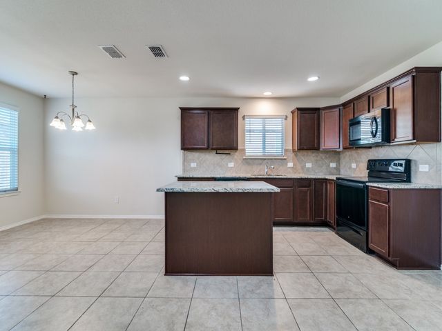 1021 Norias Drive, Forney, TX 75126