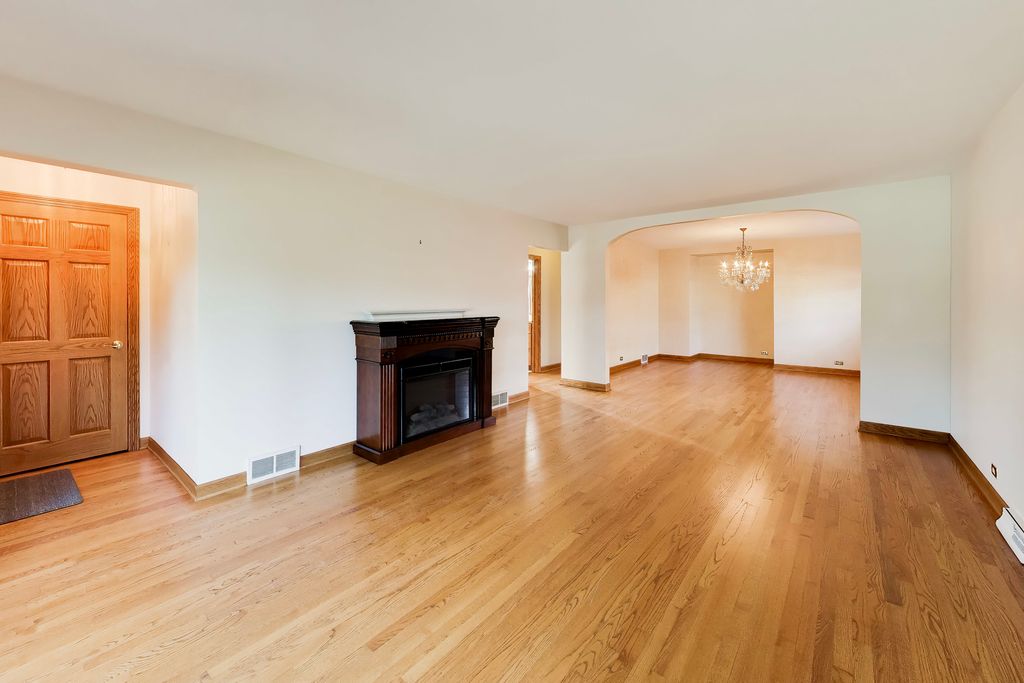 8329 W Sunnyside Avenue, Norridge, IL 60706 — photo 4