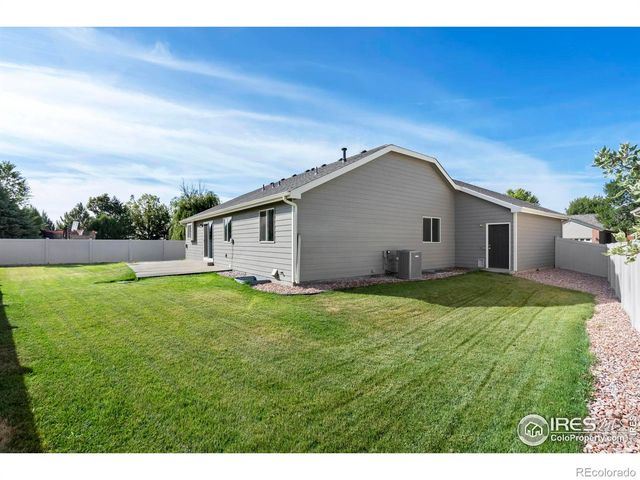 312 Whitney Bay, Windsor, CO 80550