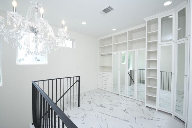 422 Mignon Lane, Houston, TX 77024