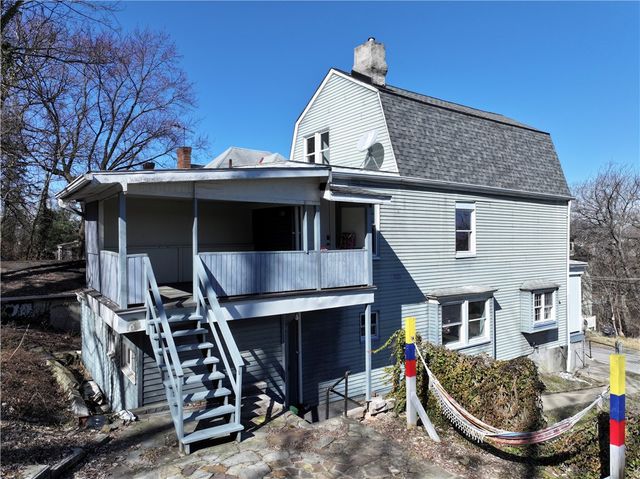 335 Queensbury St, Crafton Heights, PA 15205