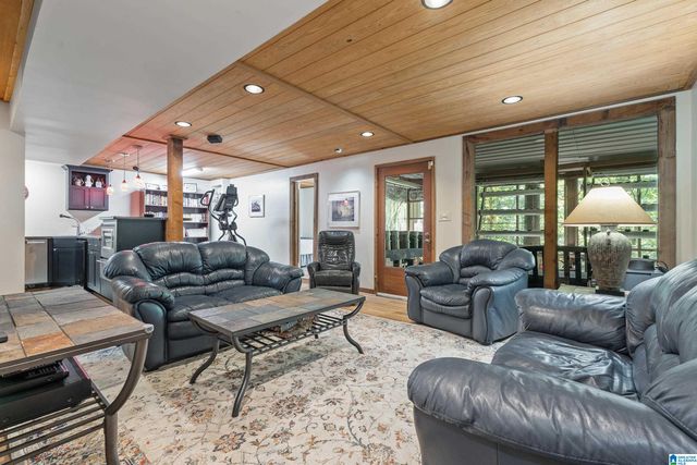 1827 LAKE KNOWL DRIVE, Helena, AL 35080