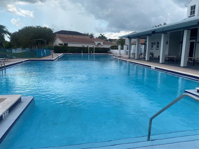 991 NE 42nd Ave 0, Homestead, FL 33033