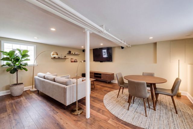 705 N Marion Street, Oak Park, IL 60302