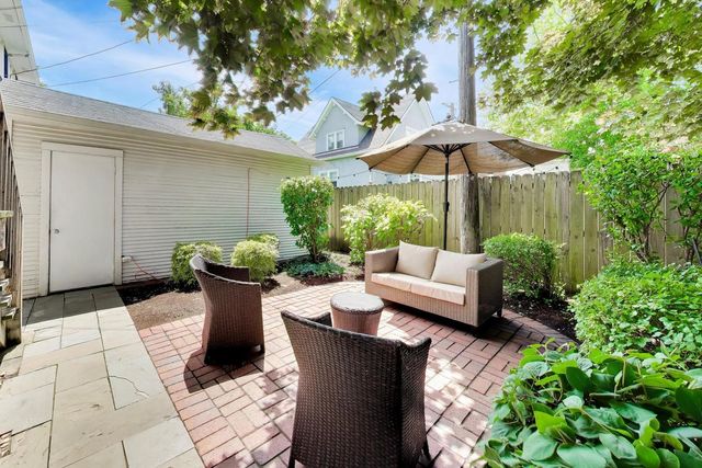 705 N Marion Street, Oak Park, IL 60302