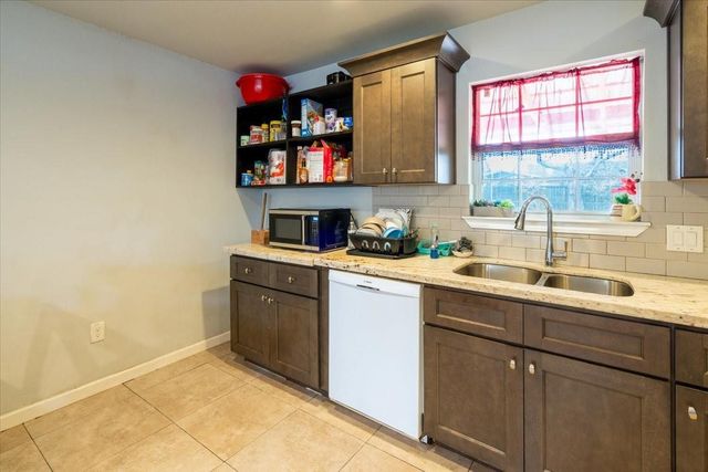 5938 Southlark Street, Houston, TX 77033