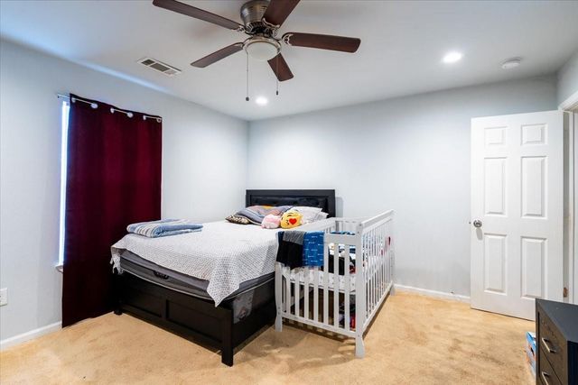 5938 Southlark Street, Houston, TX 77033