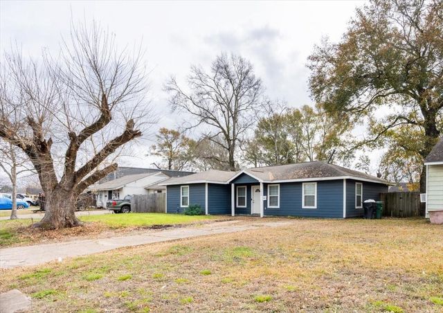 5938 Southlark Street, Houston, TX 77033