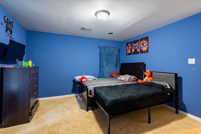 5938 Southlark Street, Houston, TX 77033