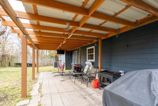 5938 Southlark Street, Houston, TX 77033