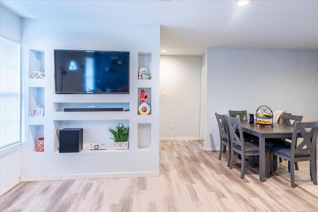 5938 Southlark Street, Houston, TX 77033