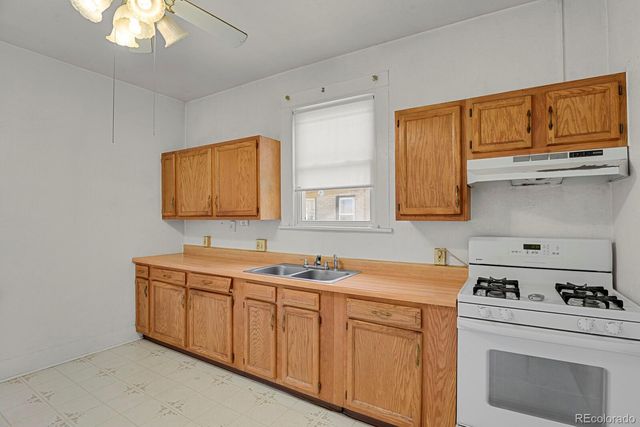 3454 N York Street, Denver, CO 80205
