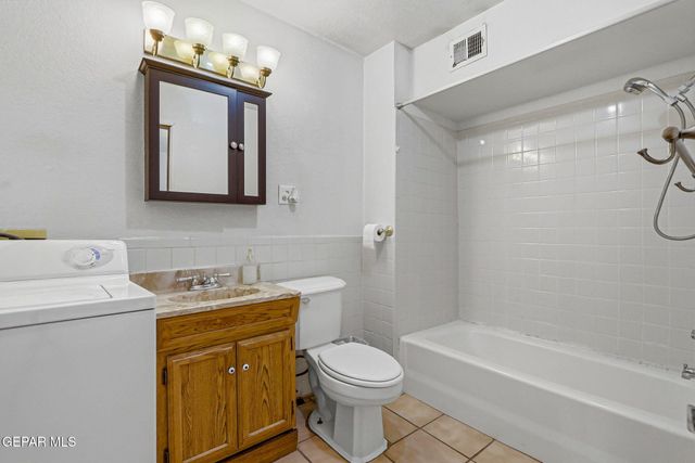 749 Hilton Avenue, El Paso, TX 79907