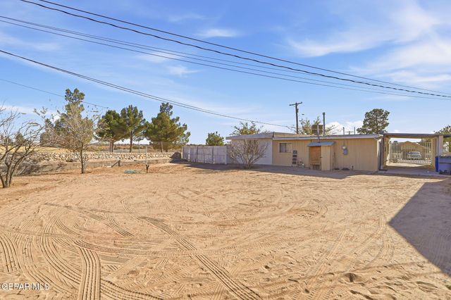 749 Hilton Avenue, El Paso, TX 79907