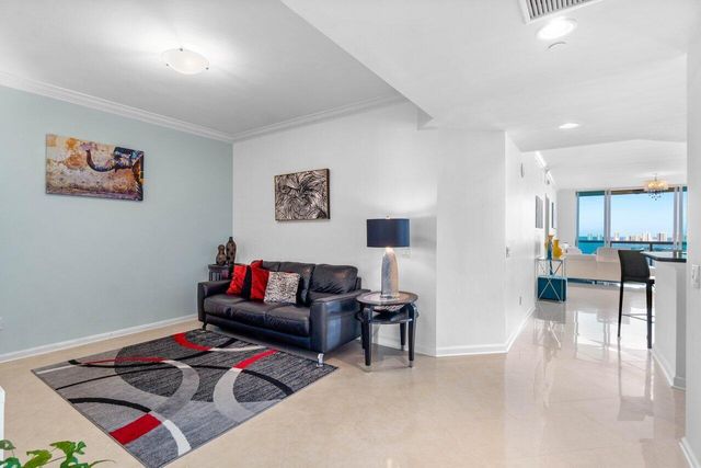 2650 Lake Shore Drive 1906, Riviera Beach, FL 33404