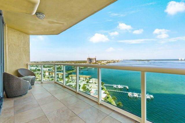 2650 Lake Shore Drive 1906, Riviera Beach, FL 33404