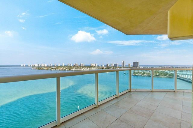 2650 Lake Shore Drive 1906, Riviera Beach, FL 33404