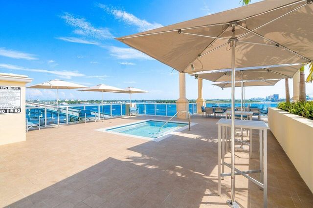 2650 Lake Shore Drive 1906, Riviera Beach, FL 33404