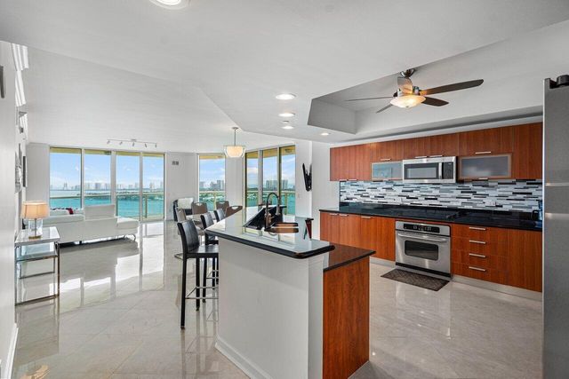 2650 Lake Shore Drive 1906, Riviera Beach, FL 33404