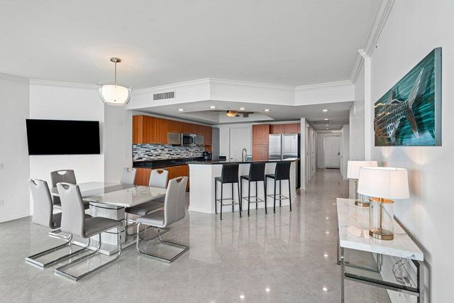 2650 Lake Shore Drive 1906, Riviera Beach, FL 33404