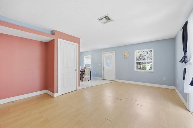 1314 ROBIE AVENUE, Mount Dora, FL 32757