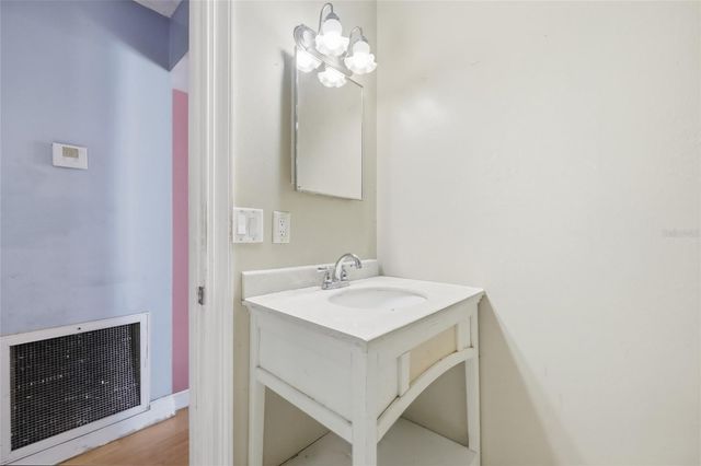 1314 ROBIE AVENUE, Mount Dora, FL 32757