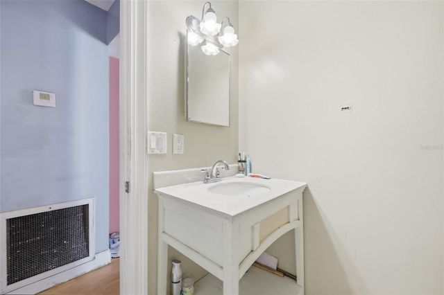 1314 ROBIE AVENUE, Mount Dora, FL 32757