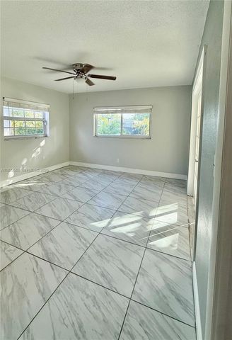 5030 NW 42nd St, Lauderdale Lakes, FL 33319