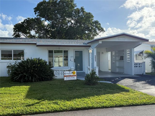5030 NW 42nd St, Lauderdale Lakes, FL 33319