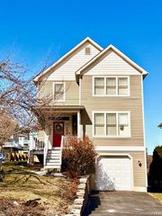 4 Broad Street, Newburgh, NY 12550