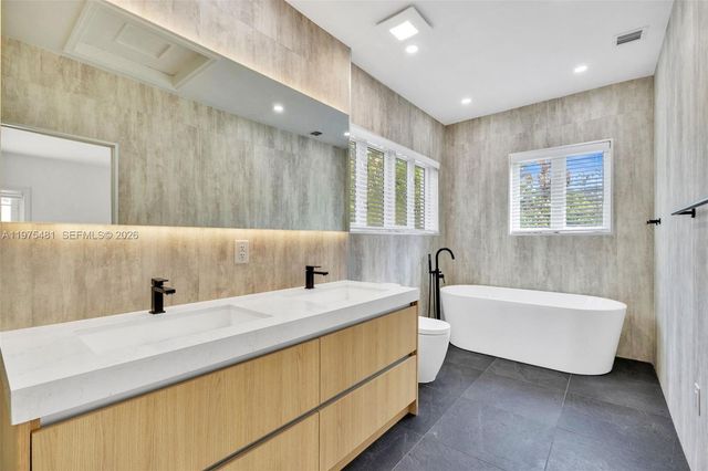 113 NE 101st St, Miami Shores, FL 33138