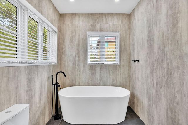 113 NE 101st St, Miami Shores, FL 33138