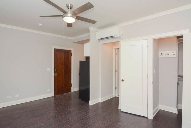 640 W WRIGHTWOOD Avenue 201, Chicago, IL 60614