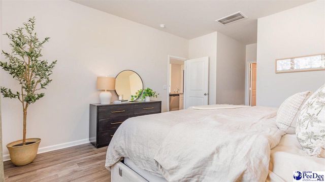 5158 Shallowford Road, Darlington, SC 29532