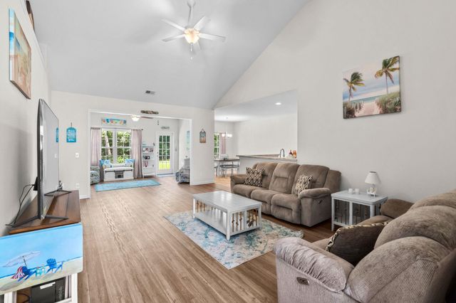 840 Windsor Rose Dr., Conway, SC 29526