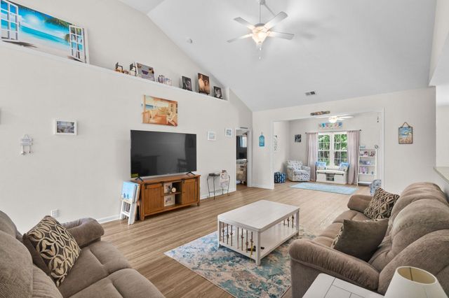 840 Windsor Rose Dr., Conway, SC 29526