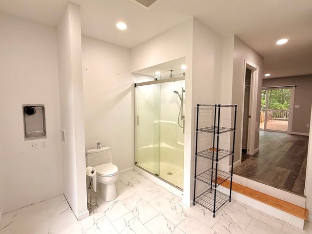 238 Sherbert Rd, Ashburnham, MA 01430