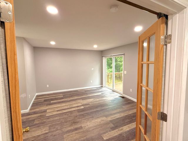 238 Sherbert Rd, Ashburnham, MA 01430