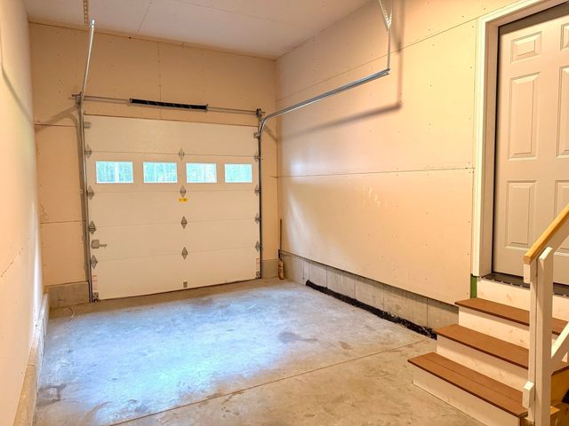 238 Sherbert Rd, Ashburnham, MA 01430