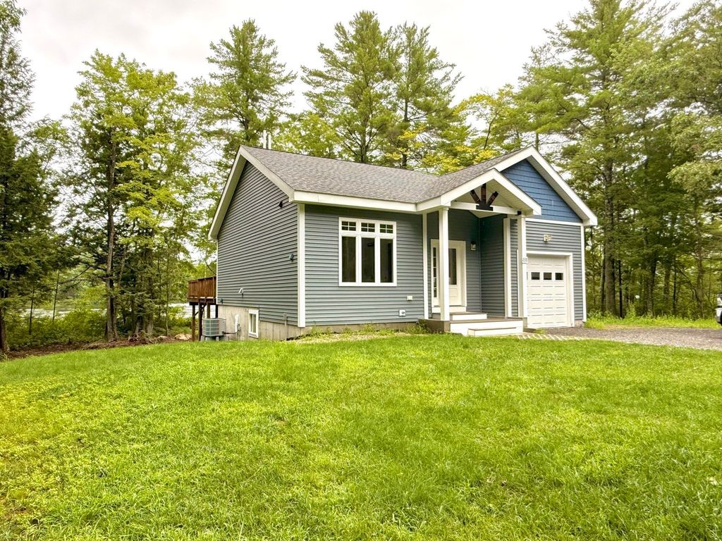 238 Sherbert Rd, Ashburnham, MA 01430