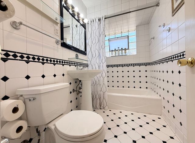 3334 Wilder Street, Skokie, IL 60076