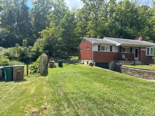 2739 Westbrook Drive, Cincinnati, OH 45211
