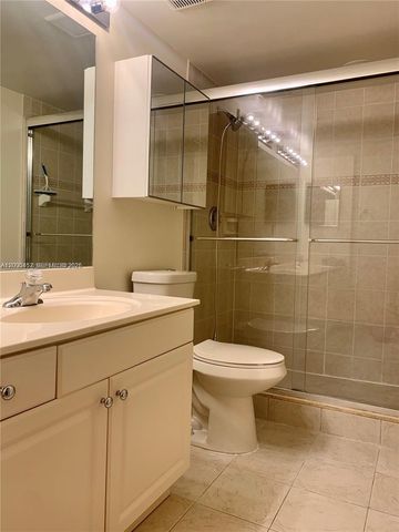 529 E Sheridan St 1021, Dania Beach, FL 33004